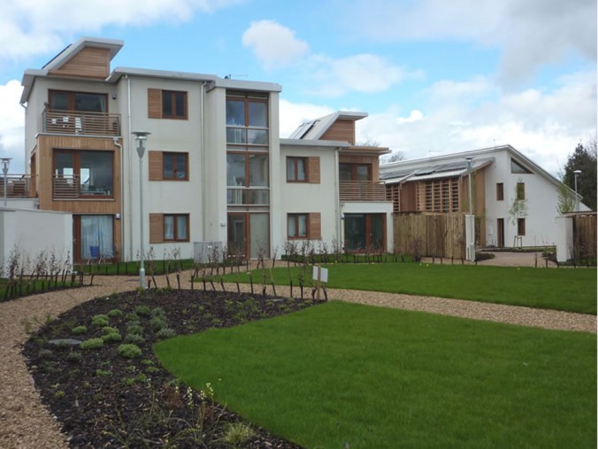 hiša iz konoplje, konopljina hiša, naravna gradnja, lesena hiša, konoplja, arhitekt naravna gradnja, arhitekt hiša iz konoplje, gradnja z naravnimi materiali