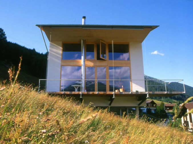 hiša iz slame, samonosna slamnata konstrukcija, naravna gradnja, hiša iz slame, slamnata hiša, naravna hiša, gradnja z naravnimi materiali