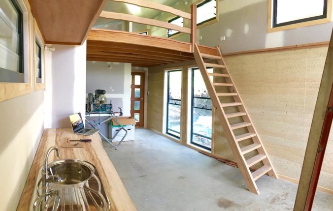 hiša iz konoplje, hiša iz konoplje interier, hiša iz konoplje oprema, konopljina hiša, naravna gradnja, lesena hiša, konoplja, arhitekt naravna gradnja, arhitekt hiša iz konoplje, gradnja z naravnimi materiali