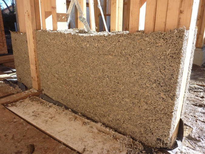 zid iz konoplje, hiša iz konoplje, hiša iz konopljinega betona, naravna gradnja, hiša iz konoplje arhitekt, lesena hiša, gradnja z naravnimi materiali, naravna gradnja arhitekt