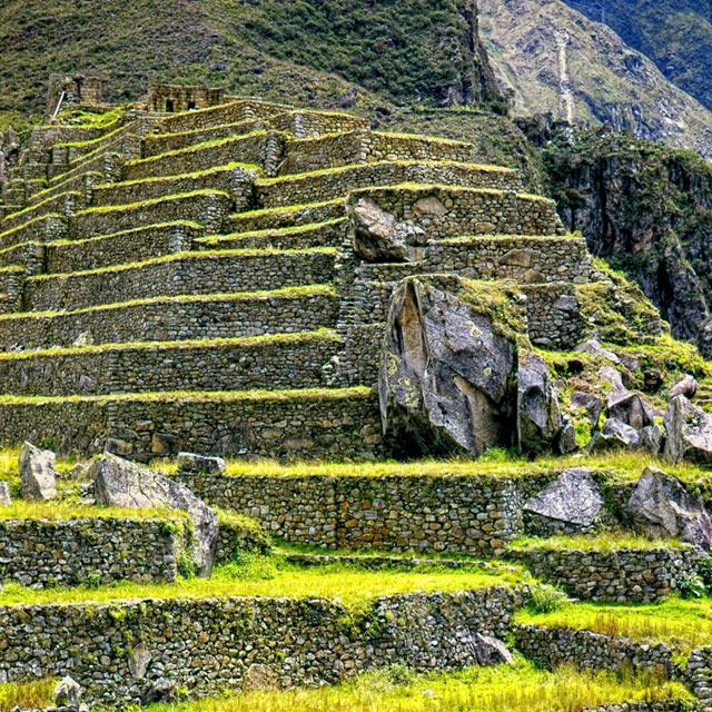 suhozid, kamnita gradnja, gradnja iz kamna, naravna gradnja, kamniti zid, hiša iz kamna, gradnja z naravnimi materiali